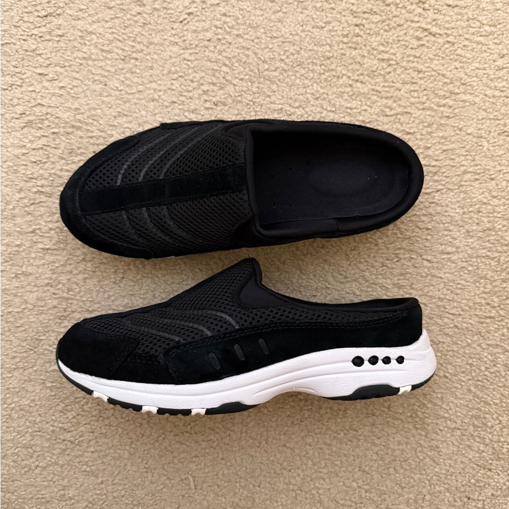 Easy Spirit Black Mules